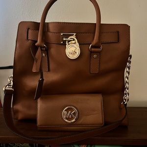Michael Kors tote and matching wallet